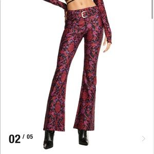 I AM GIA PANT